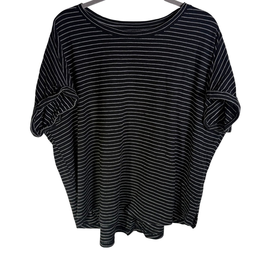 24/7 by Maurices Womens XL Black White Striped Cuffed Short Sleeve Boxy Tee Top